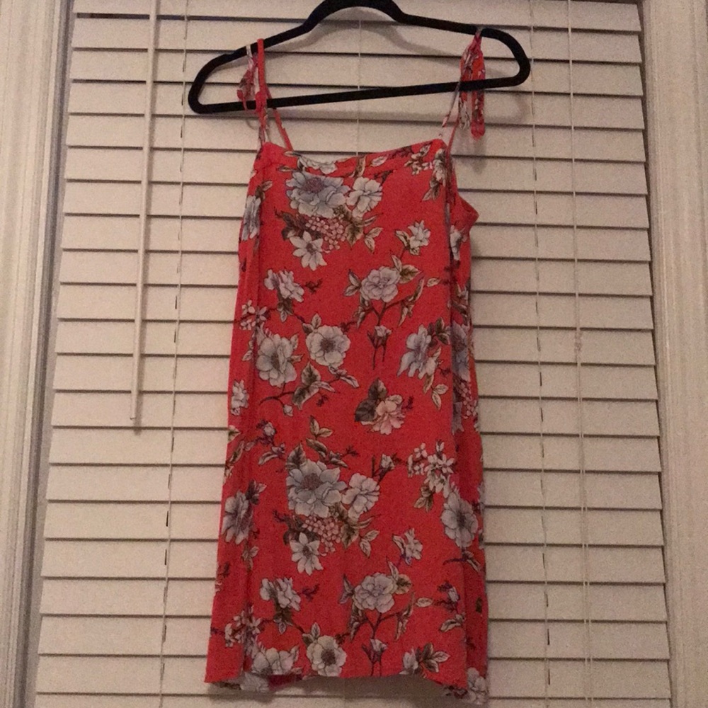 Floral Dress in NEW condition